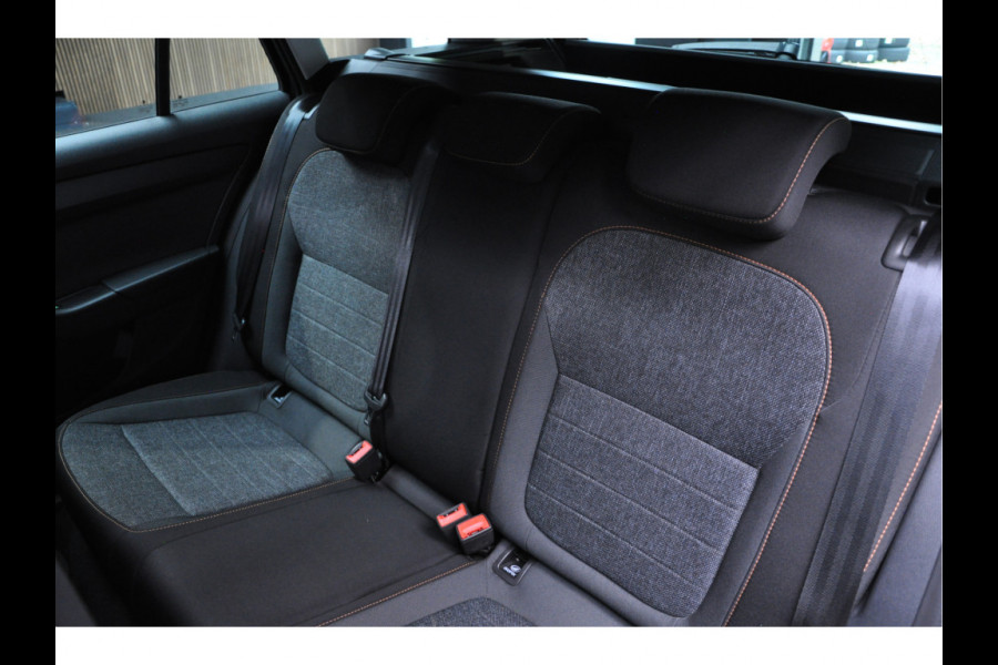 Škoda Fabia Combi 1.0 TSI Navi Climate PDC LM velgen Cruise Stoelverwarming Apple Carplay Android Auto BTW auto