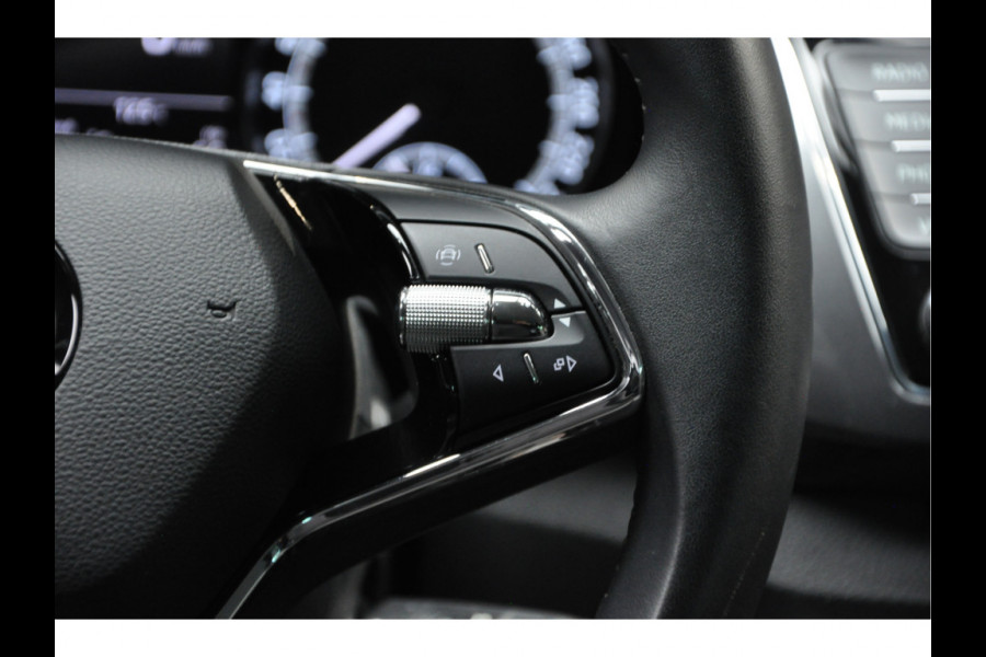 Škoda Fabia Combi 1.0 TSI Navi Climate PDC LM velgen Cruise Stoelverwarming Apple Carplay Android Auto BTW auto