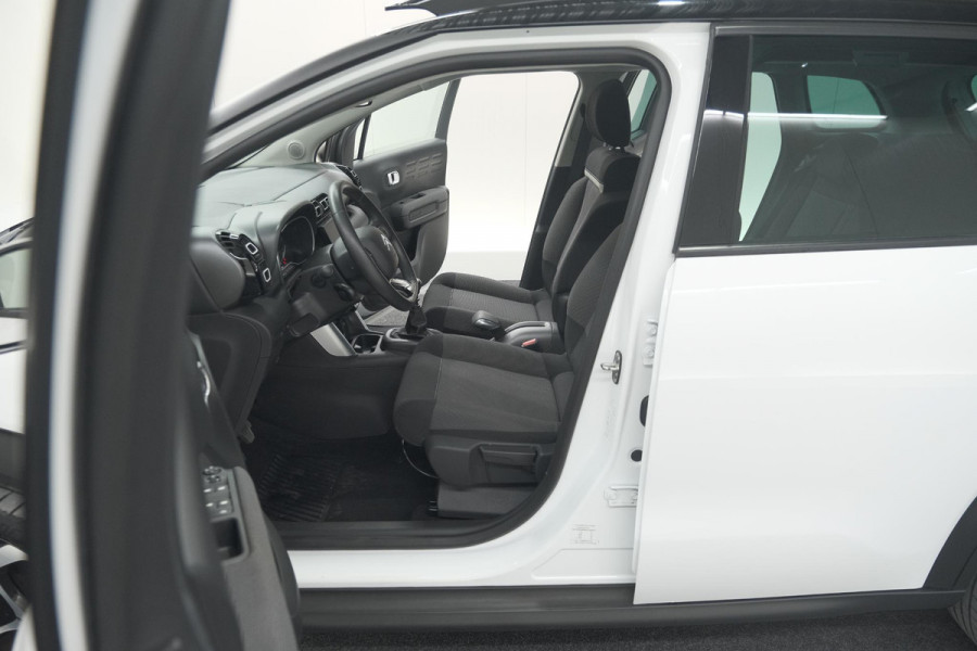 Citroën C3 Aircross PureTech 110 S&S Shine | Panoramadak | Camera | Dodehoekdetectie | Apple Carplay