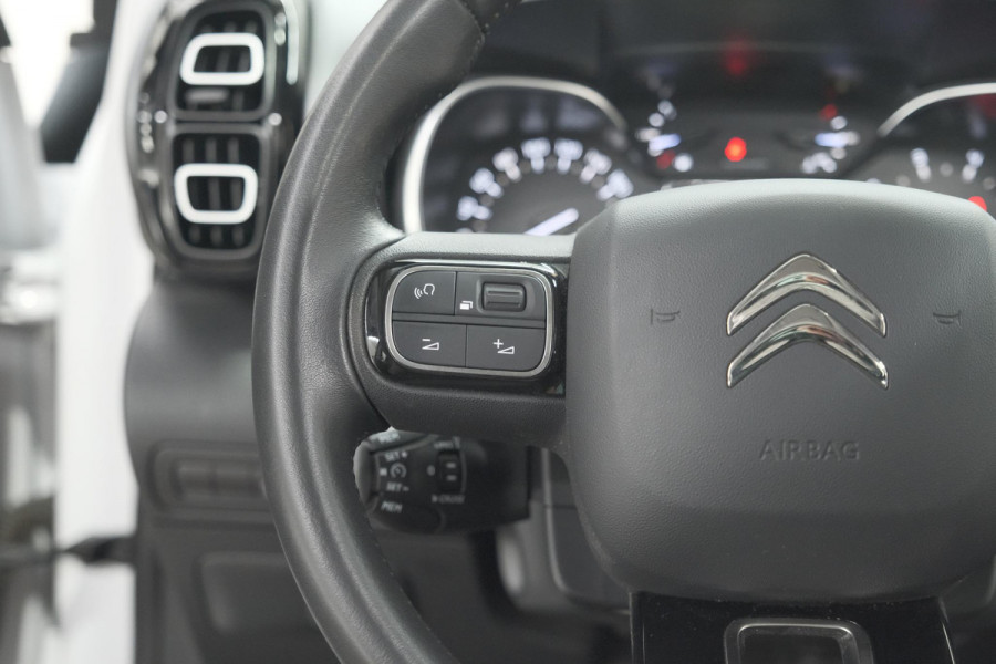 Citroën C3 Aircross PureTech 110 S&S Shine | Panoramadak | Camera | Dodehoekdetectie | Apple Carplay