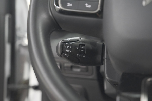 Citroën C3 Aircross PureTech 110 S&S Shine | Panoramadak | Camera | Dodehoekdetectie | Apple Carplay