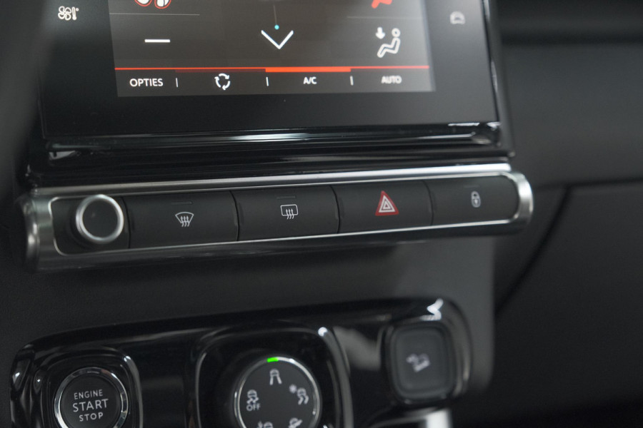 Citroën C3 Aircross PureTech 110 S&S Shine | Panoramadak | Camera | Dodehoekdetectie | Apple Carplay