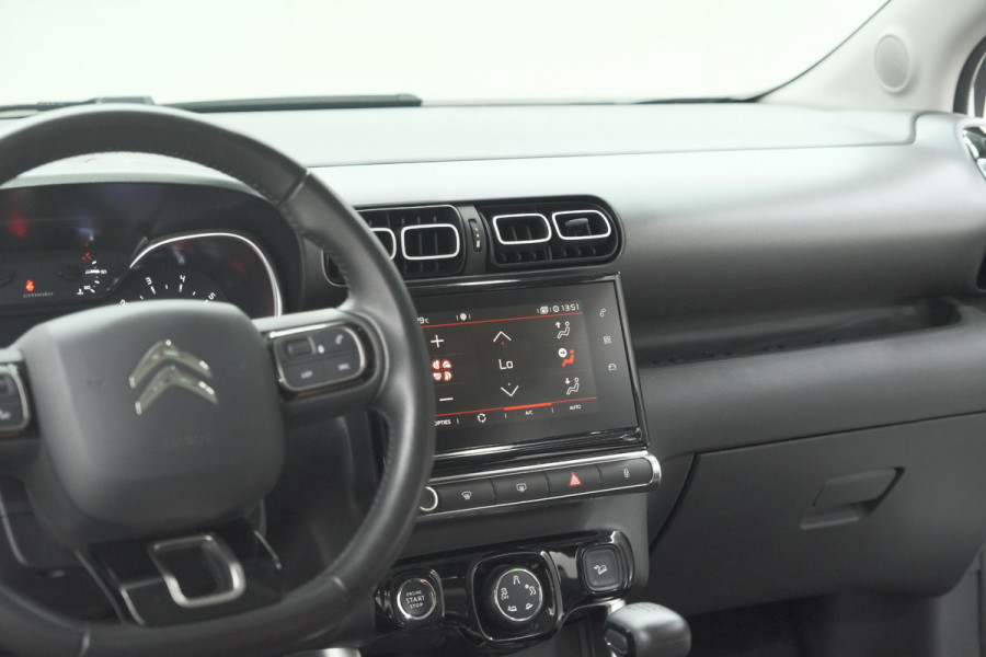 Citroën C3 Aircross PureTech 110 S&S Shine | Panoramadak | Camera | Dodehoekdetectie | Apple Carplay