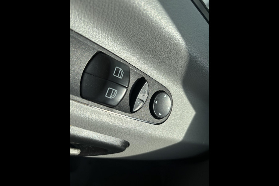 Mercedes-Benz Sprinter 211 2.2 CDI 325 Economy HD*A/C