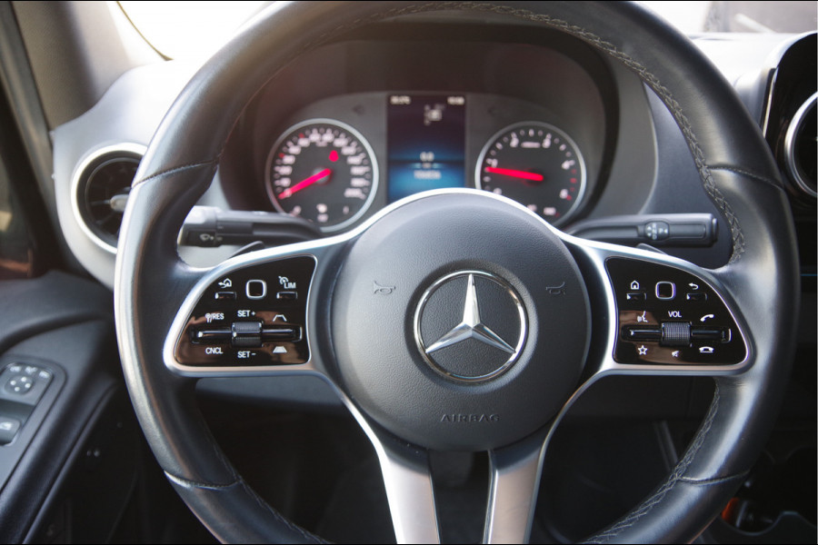 Mercedes-Benz Sprinter 317 1.9 CDI L2H2 RWD AUT, LED, MBUX 10'', ADAPT. CRUISE, STANDKACHEL, CAMERA, MISTLAMPEN, NAVI, CLIMA, PARKEERSENSOREN