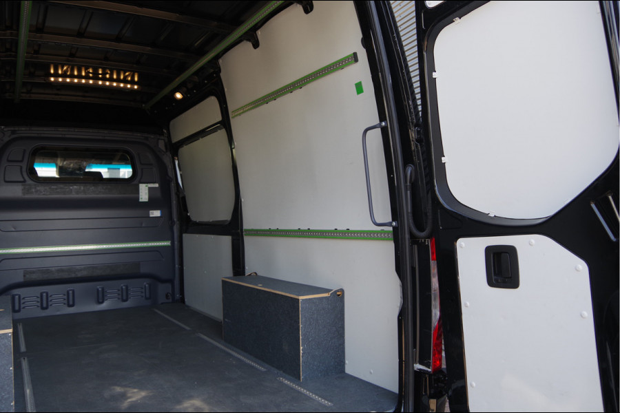 Mercedes-Benz Sprinter 317 1.9 CDI L2H2 RWD AUT, LED, MBUX 10'', ADAPT. CRUISE, STANDKACHEL, CAMERA, MISTLAMPEN, NAVI, CLIMA, PARKEERSENSOREN