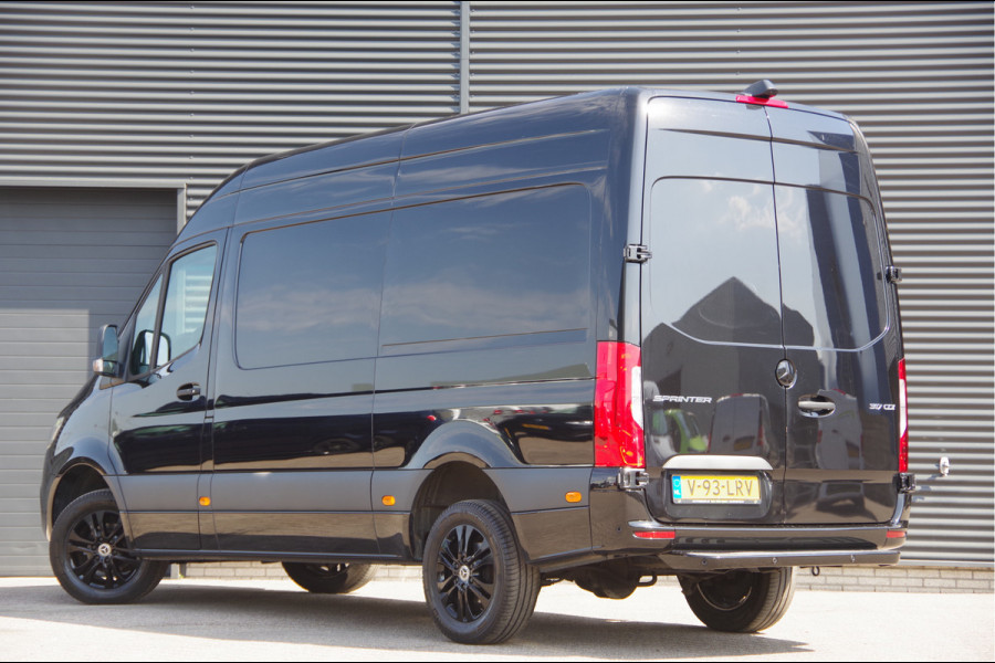 Mercedes-Benz Sprinter 317 1.9 CDI L2H2 RWD AUT, LED, MBUX 10'', ADAPT. CRUISE, STANDKACHEL, CAMERA, MISTLAMPEN, NAVI, CLIMA, PARKEERSENSOREN