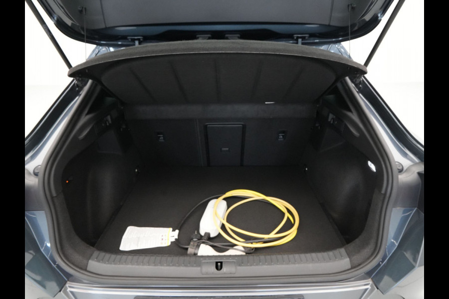 CUPRA Formentor 1.4 TSI 204pk e-Hybrid Adrenaline Trekhaak Stoelverwarming Acc Navigatie 275