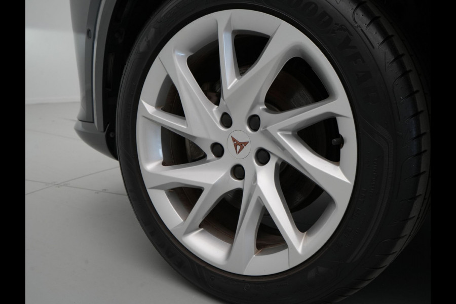 CUPRA Formentor 1.4 TSI 204pk e-Hybrid Adrenaline Trekhaak Stoelverwarming Acc Navigatie 275