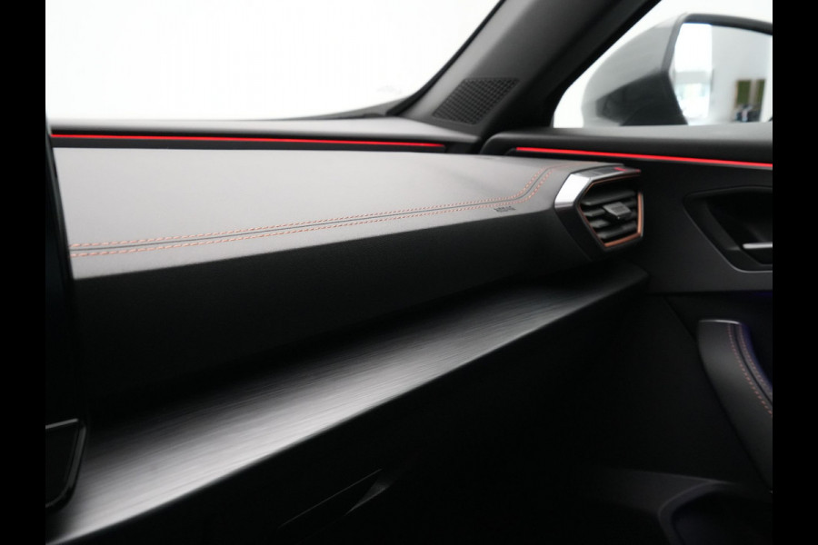 CUPRA Formentor 1.4 TSI 204pk e-Hybrid Adrenaline Trekhaak Stoelverwarming Acc Navigatie 275