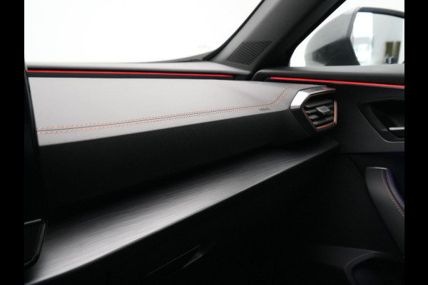 CUPRA Formentor 1.4 TSI 204pk e-Hybrid Adrenaline Trekhaak Stoelverwarming Acc Navigatie 275