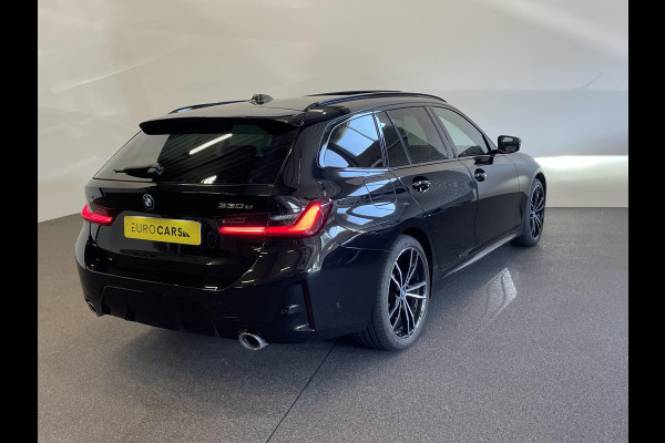 BMW 3 Serie Touring 330e xDrive Panoramadak Adaptive Cruise Innovation Pack Comfort Pack Travel Pack Full Options!