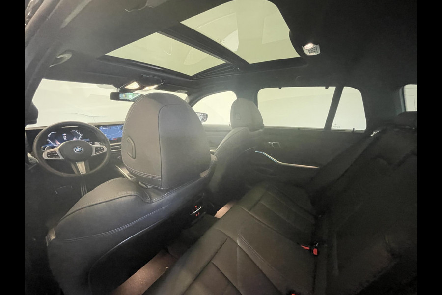 BMW 3 Serie Touring 330e xDrive Panoramadak Adaptive Cruise Innovation Pack Comfort Pack Travel Pack Full Options!