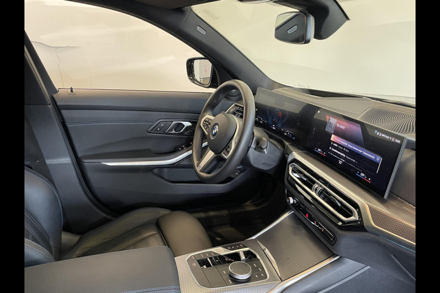 BMW 3 Serie Touring 330e xDrive Panoramadak Adaptive Cruise Innovation Pack Comfort Pack Travel Pack Full Options!
