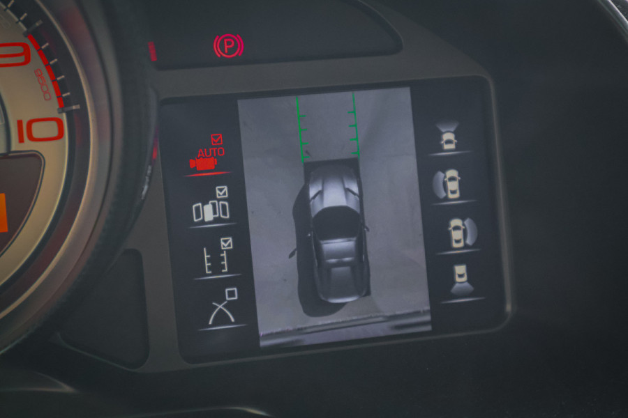 Ferrari 812 GTS 6.5 V12 HELE | BTW-AUTO | CARPLAY | CARBON INT/EXT. | DAYTONA SEATS | LIFTING | TITATIUM EXHAUST PIPES | PASS. DISPLAY | JBL HI-