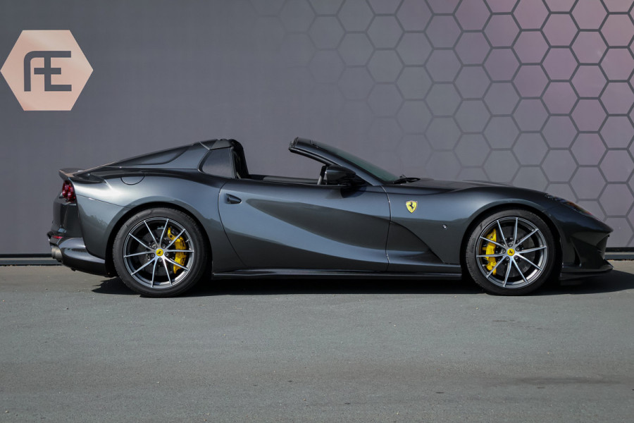 Ferrari 812 GTS 6.5 V12 HELE | BTW-AUTO | CARPLAY | CARBON INT/EXT. | DAYTONA SEATS | LIFTING | TITATIUM EXHAUST PIPES | PASS. DISPLAY | JBL HI-