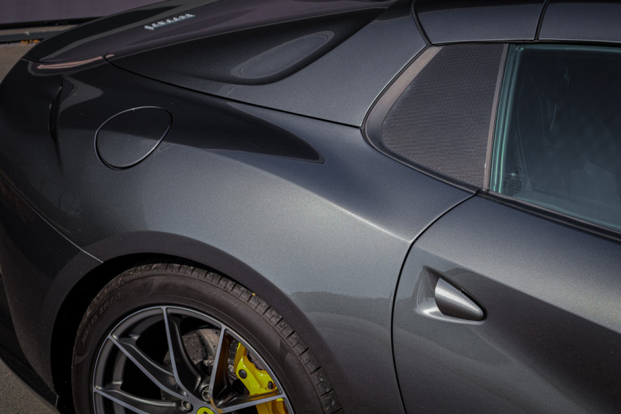 Ferrari 812 GTS 6.5 V12 HELE | BTW-AUTO | CARPLAY | CARBON INT/EXT. | DAYTONA SEATS | LIFTING | TITATIUM EXHAUST PIPES | PASS. DISPLAY | JBL HI-
