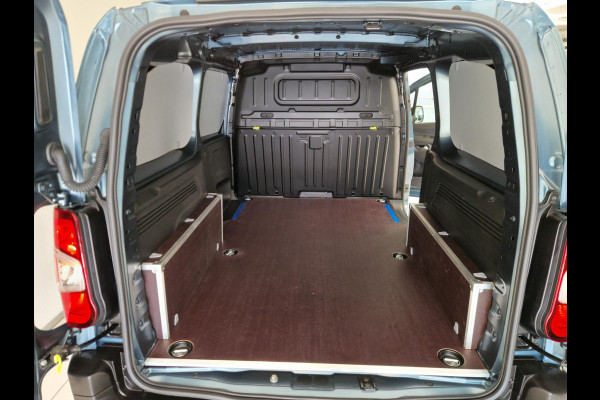 Peugeot e-Partner L2 50 kWh | 0% rente | 8 jaar garantie | Pakket Comfort Connect | Pakket Drive Assist | betimmering |  velgen | Climate Control