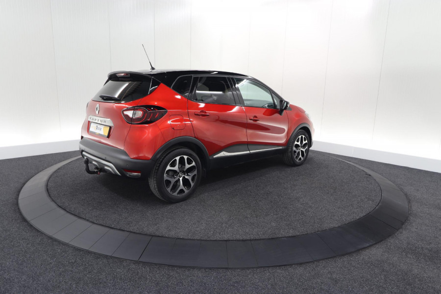 Renault Captur TCe 120 EDC Intens | Trekhaak | Camera | Navigatie | Parkeersensoren