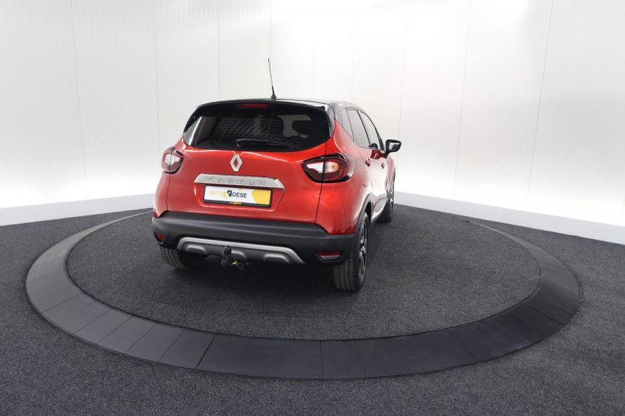 Renault Captur TCe 120 EDC Intens | Trekhaak | Camera | Navigatie | Parkeersensoren