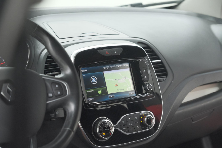 Renault Captur TCe 120 EDC Intens | Trekhaak | Camera | Navigatie | Parkeersensoren