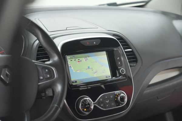 Renault Captur TCe 120 EDC Intens | Trekhaak | Camera | Navigatie | Parkeersensoren