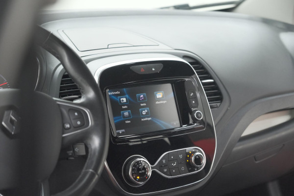 Renault Captur TCe 120 EDC Intens | Trekhaak | Camera | Navigatie | Parkeersensoren
