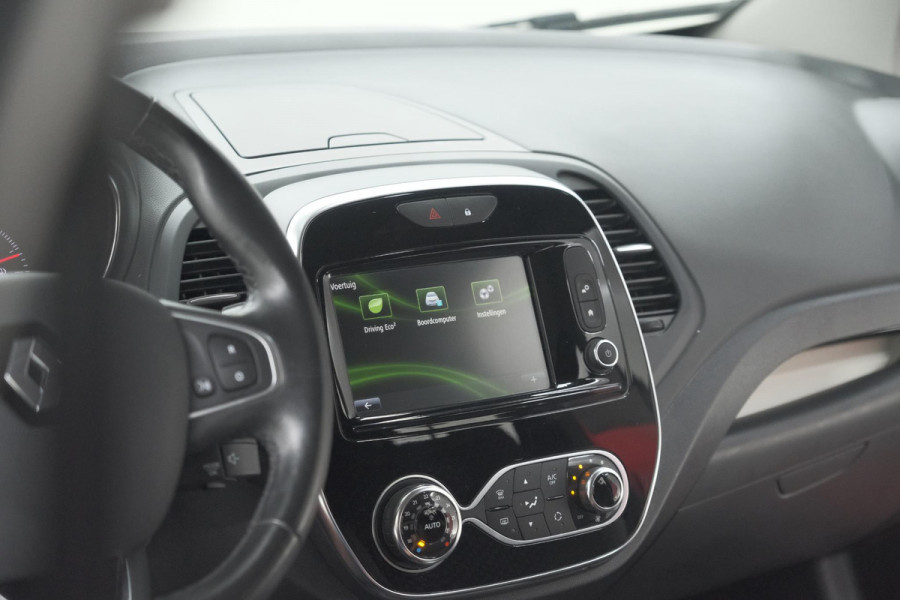 Renault Captur TCe 120 EDC Intens | Trekhaak | Camera | Navigatie | Parkeersensoren