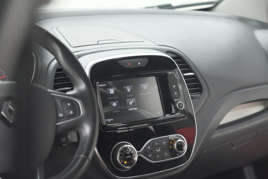 Renault Captur TCe 120 EDC Intens | Trekhaak | Camera | Navigatie | Parkeersensoren