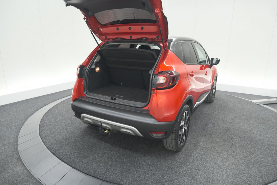 Renault Captur TCe 120 EDC Intens | Trekhaak | Camera | Navigatie | Parkeersensoren