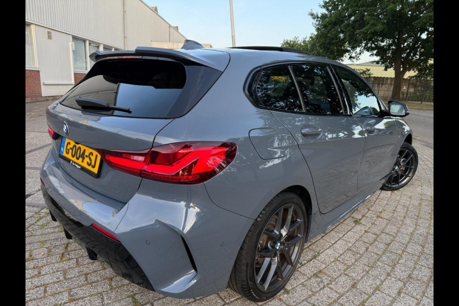 BMW 1-serie 118i M-Edition M-VELGEN PANO ALCANTARA CARPLAY NAP HISTORIE