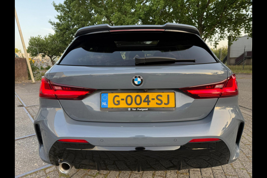BMW 1-serie 118i M-Edition M-VELGEN PANO ALCANTARA CARPLAY NAP HISTORIE