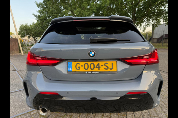 BMW 1-serie 118i M-Edition M-VELGEN PANO ALCANTARA CARPLAY NAP HISTORIE