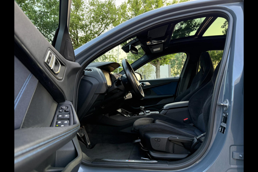 BMW 1-serie 118i M-Edition M-VELGEN PANO ALCANTARA CARPLAY NAP HISTORIE