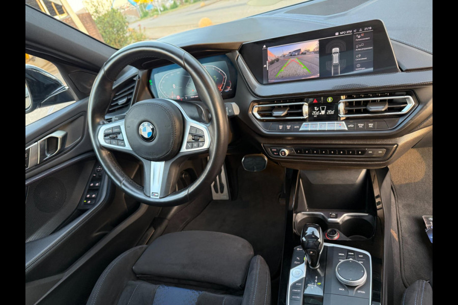 BMW 1-serie 118i M-Edition M-VELGEN PANO ALCANTARA CARPLAY NAP HISTORIE