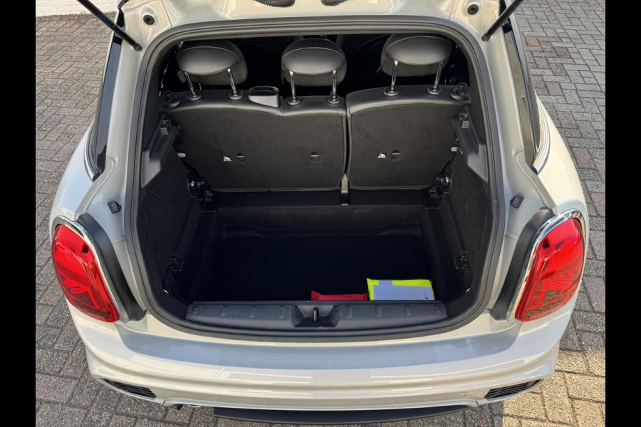 MINI Mini 1.5 Cooper Chili Cruise Control Climate control Elektrisch panorama dak Harman Kardon Navi