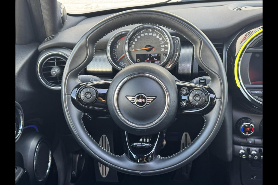 MINI Mini 1.5 Cooper Chili Cruise Control Climate control Elektrisch panorama dak Harman Kardon Navi