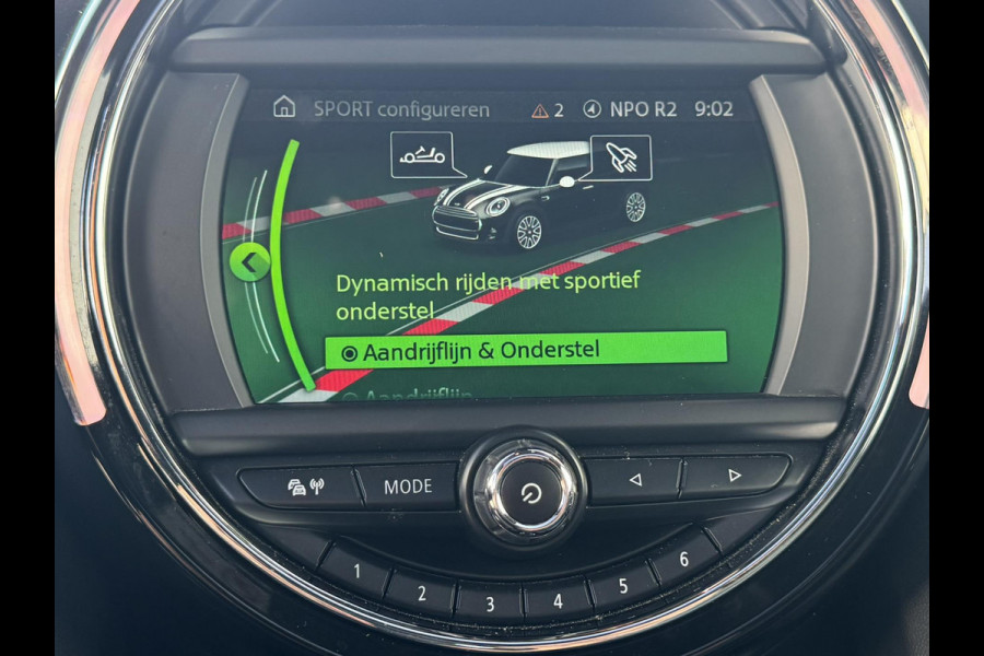 MINI Mini 1.5 Cooper Chili Cruise Control Climate control Elektrisch panorama dak Harman Kardon Navi