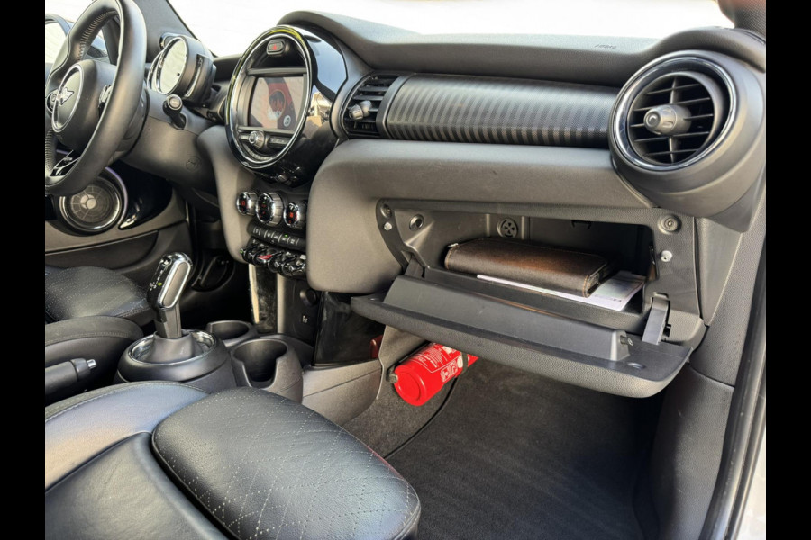 MINI Mini 1.5 Cooper Chili Cruise Control Climate control Elektrisch panorama dak Harman Kardon Navi