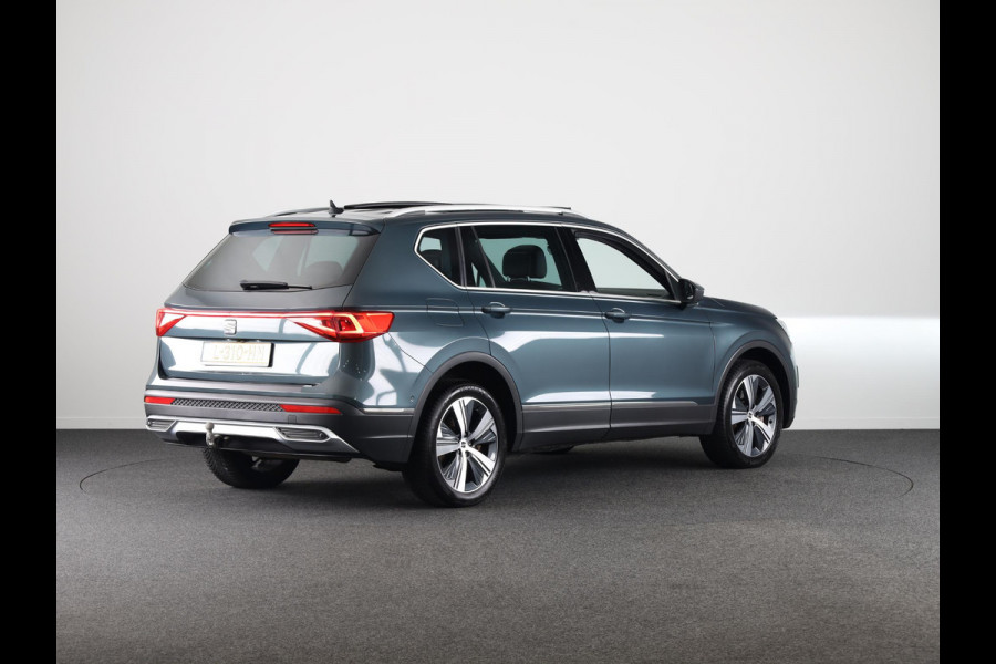 Seat Tarraco 1.4 TSI e-Hybrid PHEV Xcellence 245 pk Automaat (DSG) | Navigatie | Panoramadak | Elektr. trekhaak | Parkeersensoren (Park assist) | Rondomzicht camera | Stoelverwarming v/a | Lederen bekleding |