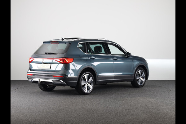 Seat Tarraco 1.4 TSI e-Hybrid PHEV Xcellence 245 pk Automaat (DSG) | Navigatie | Panoramadak | Elektr. trekhaak | Parkeersensoren (Park assist) | Rondomzicht camera | Stoelverwarming v/a | Lederen bekleding |