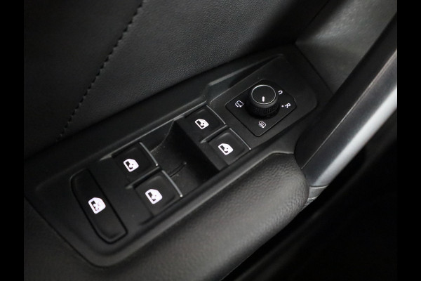 Seat Tarraco 1.4 TSI e-Hybrid PHEV Xcellence 245 pk Automaat (DSG) | Navigatie | Panoramadak | Elektr. trekhaak | Parkeersensoren (Park assist) | Rondomzicht camera | Stoelverwarming v/a | Lederen bekleding |