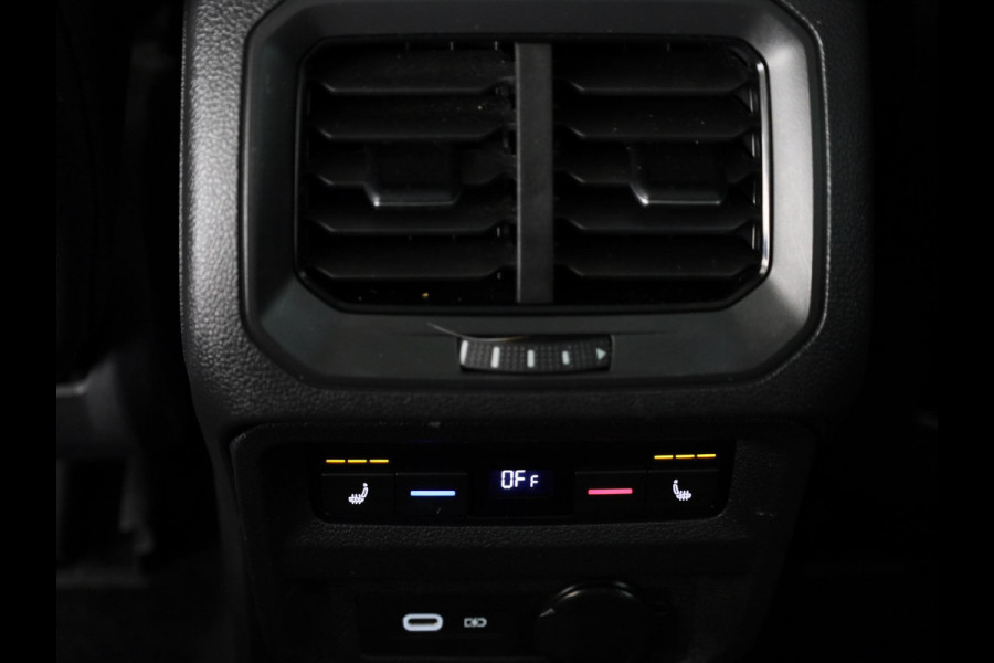 Seat Tarraco 1.4 TSI e-Hybrid PHEV Xcellence 245 pk Automaat (DSG) | Navigatie | Panoramadak | Elektr. trekhaak | Parkeersensoren (Park assist) | Rondomzicht camera | Stoelverwarming v/a | Lederen bekleding |
