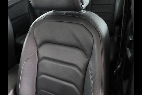 Seat Tarraco 1.4 TSI e-Hybrid PHEV Xcellence 245 pk Automaat (DSG) | Navigatie | Panoramadak | Elektr. trekhaak | Parkeersensoren (Park assist) | Rondomzicht camera | Stoelverwarming v/a | Lederen bekleding |