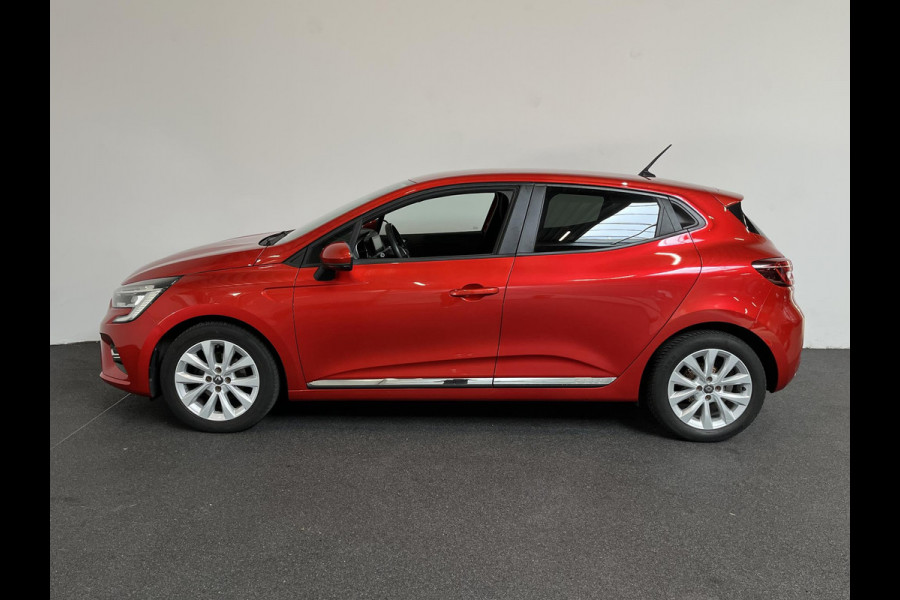 Renault Clio 1.0 TCe 100pk Experience Demo! | Navigatie Climate Control Cruise control Lichtmetalen Velgen Parkeer Sensoren Extra Getint glas 5 deurs