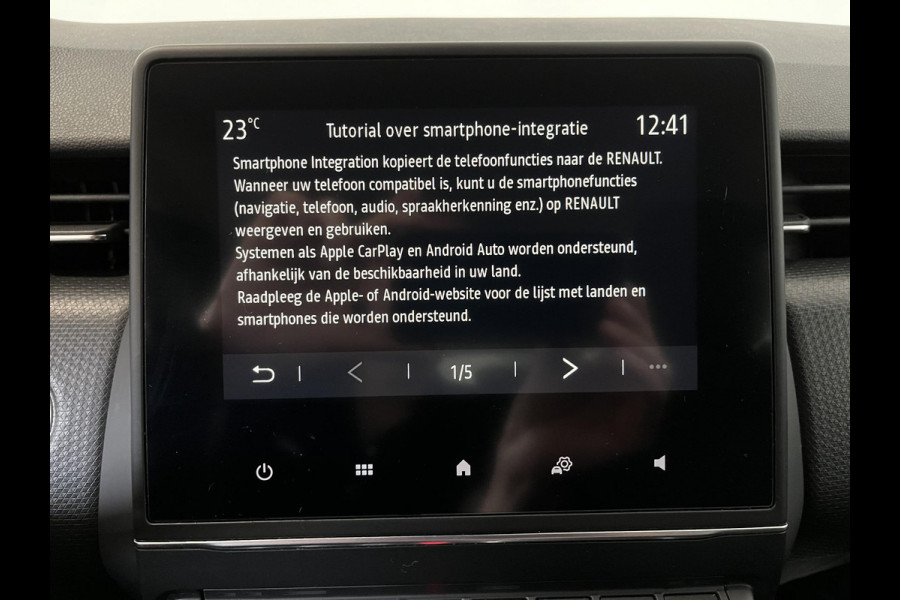 Renault Clio 1.0 TCe 100pk Experience Demo! | Navigatie Climate Control Cruise control Lichtmetalen Velgen Parkeer Sensoren Extra Getint glas 5 deurs