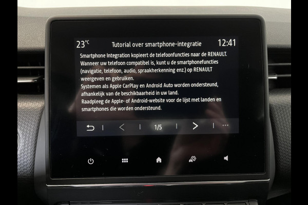 Renault Clio 1.0 TCe 100pk Experience Demo! | Navigatie Climate Control Cruise control Lichtmetalen Velgen Parkeer Sensoren Extra Getint glas 5 deurs