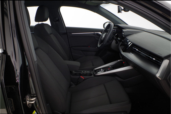 Audi A3 Sportback 30 TFSI Pro Line > Stoelverwarming/Cruise/Apple Carplay/Android Auto...