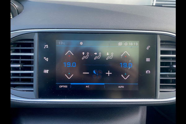 Peugeot 308 SW BWJ 2019 | 1.2 PT 111PK Executive | NWE APK | PANO DAK | CLIMA | NAVI | CRUISE | PDC | LICHTMETAAL | PRIVACY GLASS
