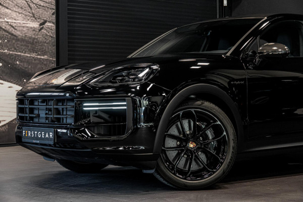 Porsche Cayenne Coupé 4.0 Turbo E-Hybrid GT *Keramisch / Burmester / Nachtzicht / Stoelventilatie / Vierwielbesturing / Soft-Close / Surround-View*